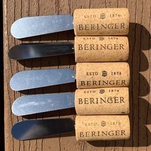 5 for $25 SET OF 5 BERINGER WINE CORK SPREADERS WITH STAINLESS STEEL BLADES
